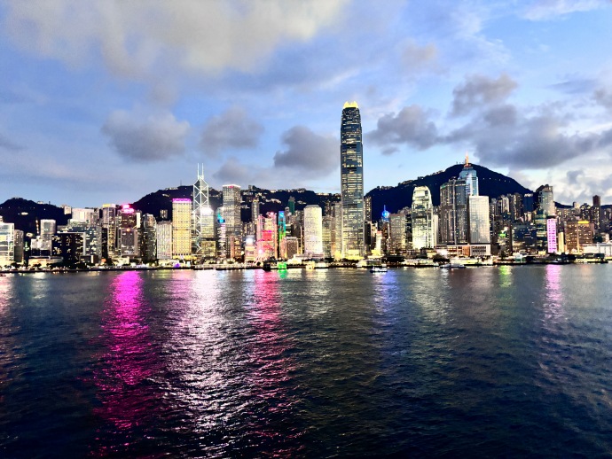 香港，历史脉络与现代地位的独特交织之地